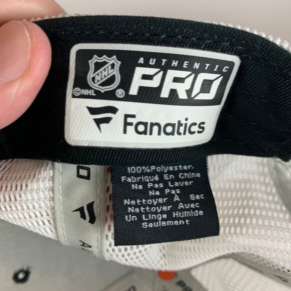 Los Angeles Kings NHL Black White Fanatics Snapback Trucker Hat - Picture 5 of 5